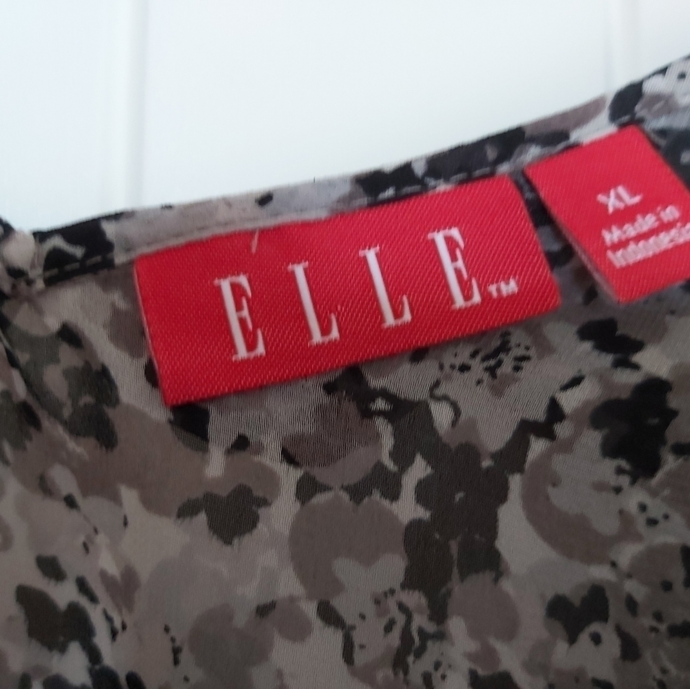 *NEW*ELLE RUFFLED SLEEVELESS BLOUSE/B4 - Picture 5 of 5